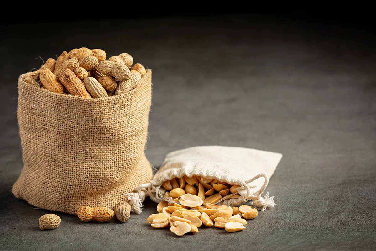 HOW PEANUTS HELP MEN'S HEALTH