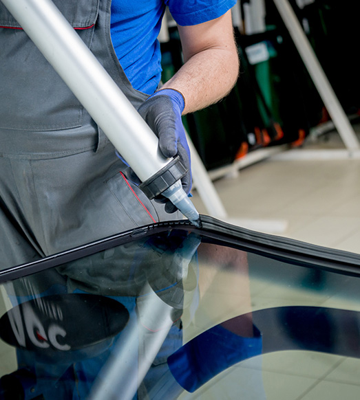 Top 5 Auto Glass Repair Services You Can Trust: What to Look For